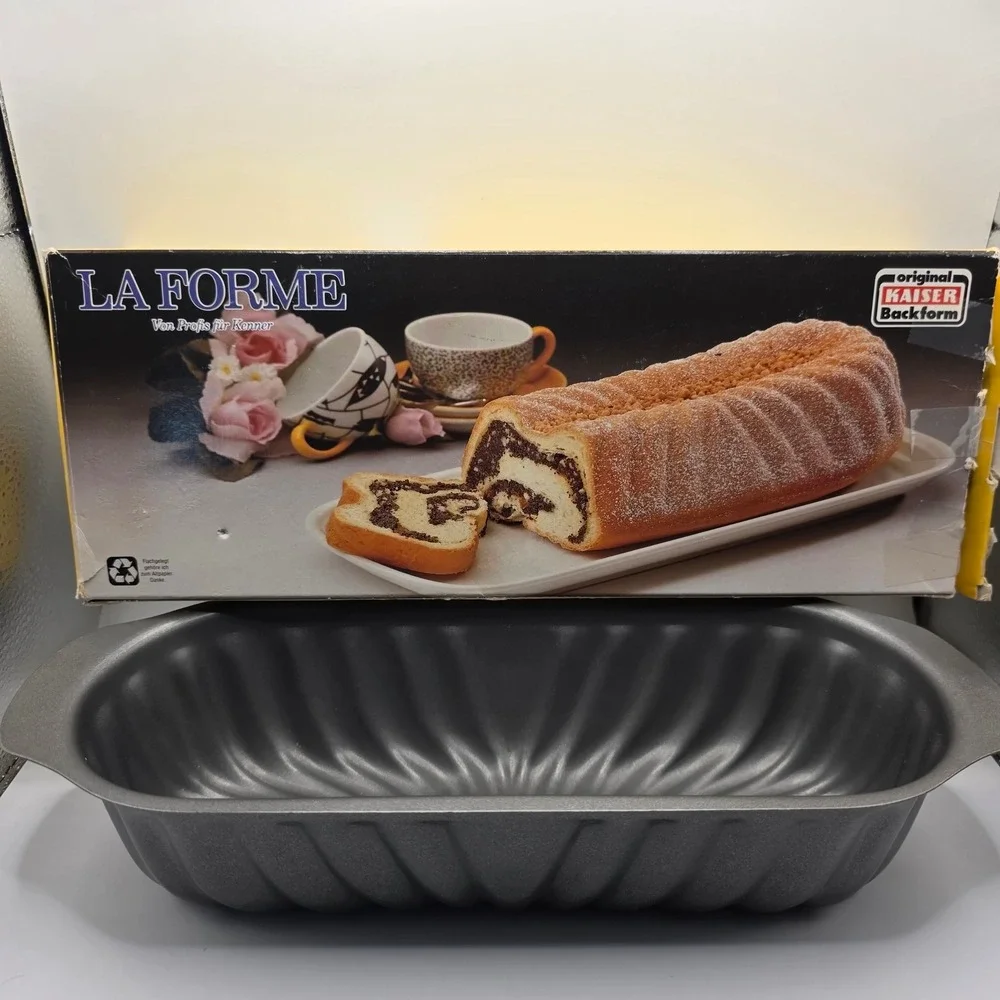 Kaiser La Forme Braided Loaf Pan 33cm Zopfform Non-Stick Made in Germany 7 Cup